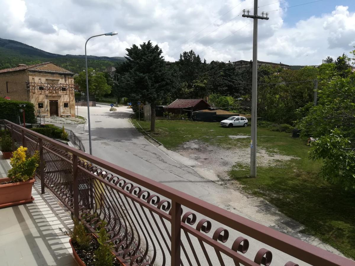 Complesso Turistico Aurora - Camere B&B Poggio Picenze Exterior photo