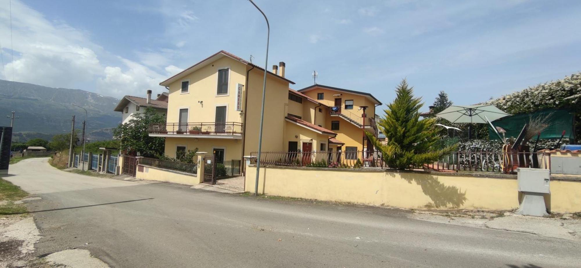 Complesso Turistico Aurora - Camere B&B Poggio Picenze Exterior photo