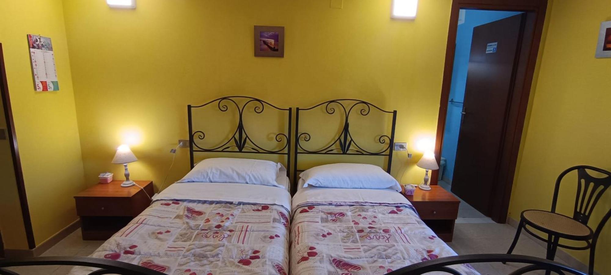 Complesso Turistico Aurora - Camere B&B Poggio Picenze Exterior photo